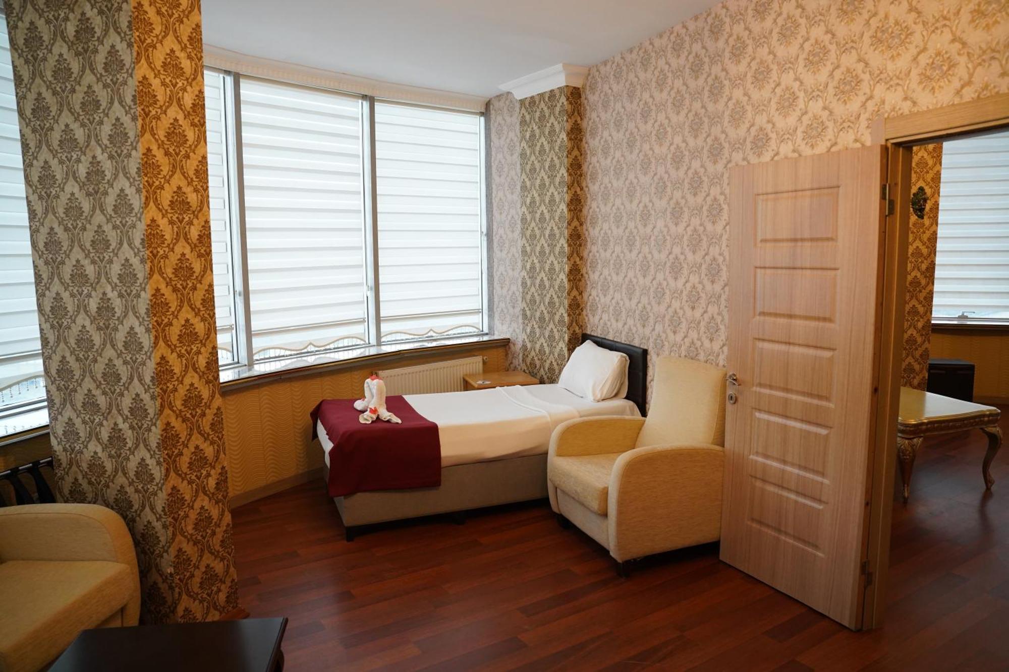 Safir Hotels Silivri Extérieur photo
